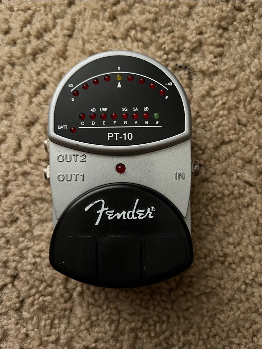 Fender PT-10 Clip-On Tuner in Silver and Black